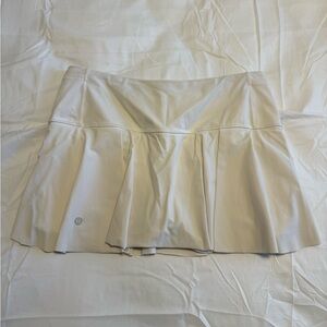 Lululemon | Hit your stride White Athletic Skort 8